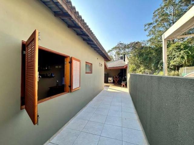 CASA COM 3 DORM A VENDA NO VARGEM GRANDE PAULISTA SP FL33