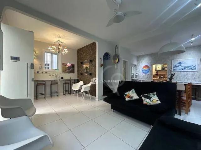 Casa com 3 dormitórios para alugar, 110 m² por R$ 18.500,00/mês Copacabana Rio de Janeiro/RJ