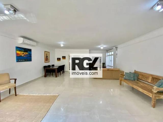 Casa com 3 dormitórios para alugar, 228 m² por R$ 7.650,00/mês Ponta da Praia Santos/SP