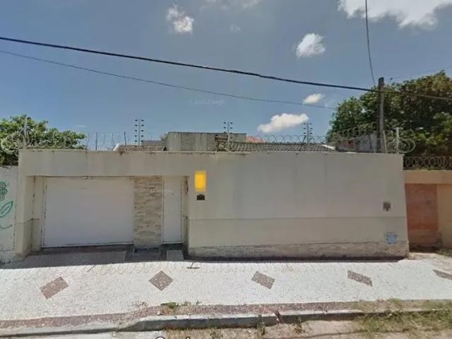 Casa com 3 dormitórios à venda, 174 m² por R$ 600.000,00 Sapiranga Fortaleza/CE