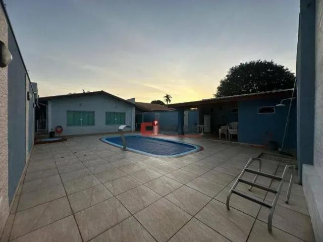 Casa com 3 dormitórios à venda, 250 m² por R$ 980.000,00 São Pedro Jaguariúna/SP