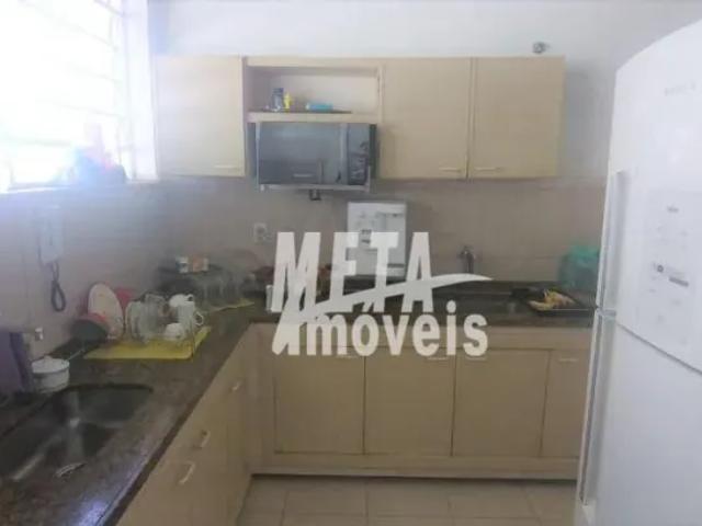 Casa com 3 dormitórios à venda, 215 m² por R$ 2.200.000,00 Centro Campos dos Goytacazes/RJ