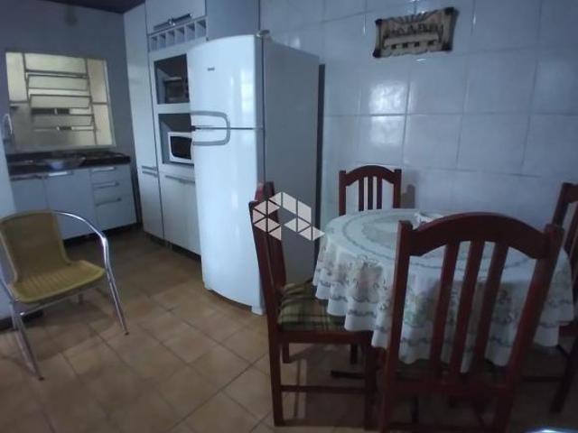 Casa com 3 dormitórios na Padre Reus