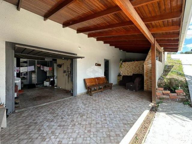 Casa com 3 dormitórios no Bairro Primeiro de Maio