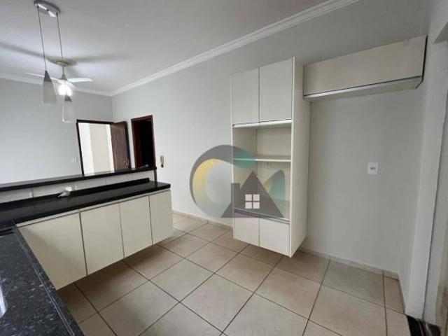Casa com 3 dormitórios à venda, 104 m² por R$ 600.000,00 Jardim Universitário Barretos/SP