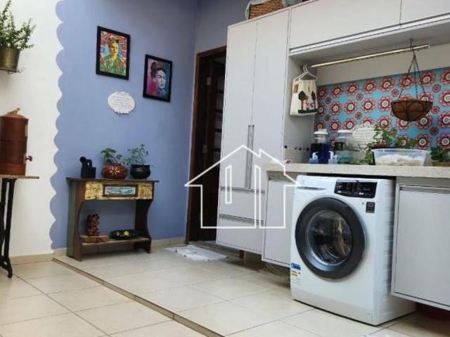 Casa com 3 dormitórios à venda, 110 m² por R$ 900.000 Jardim das Indústrias São José dos Campos/