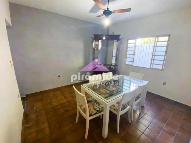 Casa com 3 dormitórios à venda, 113m² por R$730.000,00 Jardim das Indústrias São José dos Campos