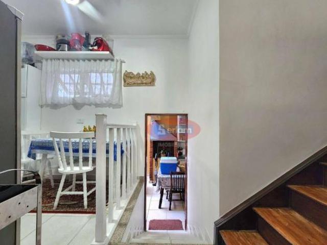 Casa com 3 dormitórios à venda, 128 m² por R$ 1.300.000,00 Pompéia Santos/SP