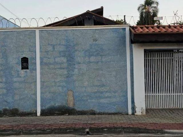 Casa com 3 dormitórios à venda, 120 m² por R$ 640.000,00 Monte Castelo São José dos Campos/SP