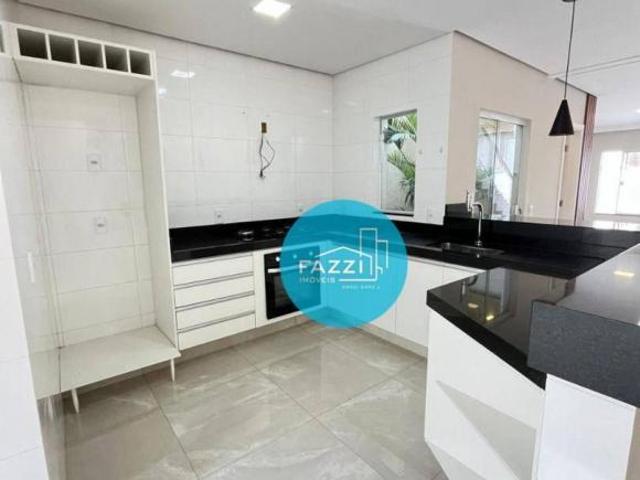 Casa com 3 dormitórios à venda, 132 m² por R$ 680.000,00 Jardim das Acácias Poços de Caldas/MG