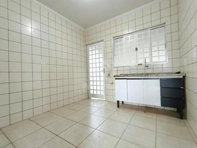 Casa com 3 dormitórios à venda, 150 m² por R$ 450.000,00 Jardim Dona Emília Jaú/SP
