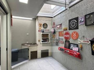 Casa com 3 dormitórios à venda, 165 m² por R$ 888.000,00 Pinheirinho Curitiba/PR