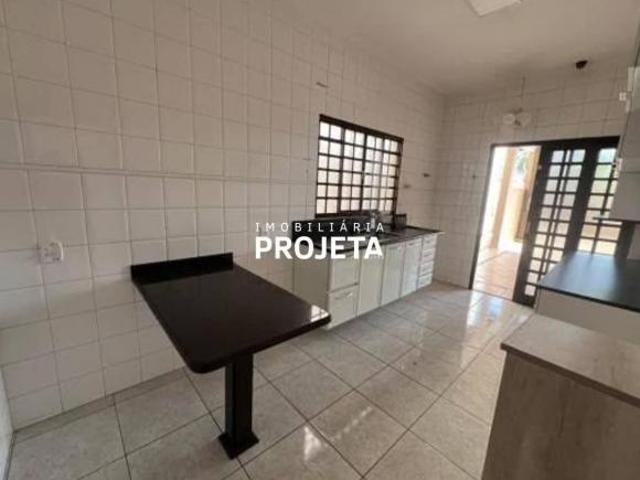 Casa com 3 dormitórios à venda, 160 m² por R$ 590.000,00 Jardim Bongiovani Presidente Prudente/S