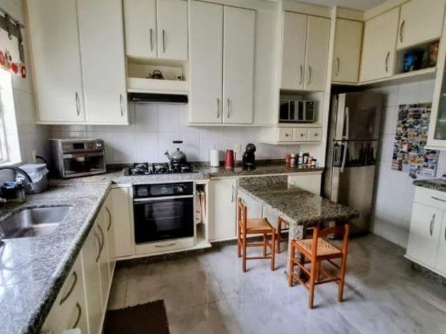 Casa com 3 dormitórios à venda, 177 m² por R$ 1.300.000 Chácara Machadinho II Americana/SP
