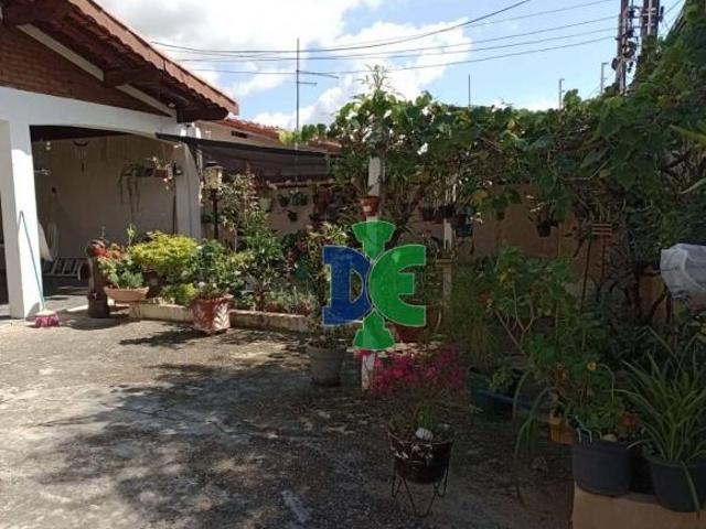 Casa com 3 dormitórios à venda, 172 m² por R$ 450.000,00 Jardim Nova Esperança Jacareí/SP