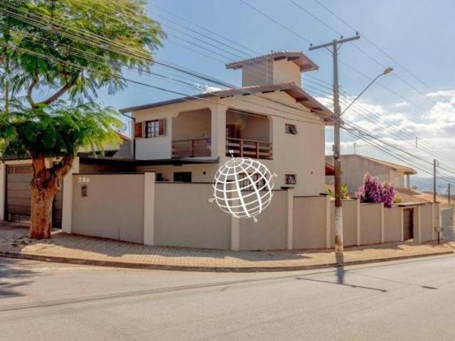 Casa com 3 dormitórios à venda, 184 m² por R$ 869.000,00 Jardim das Cerejeiras Atibaia/SP