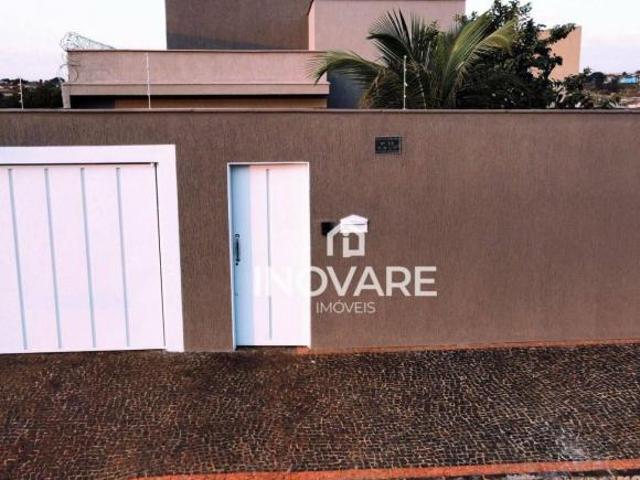 Casa com 3 dormitórios à venda, 186 m² por R$ 820.000,00 Enerstina Borges Andrade Itumbiara/GO