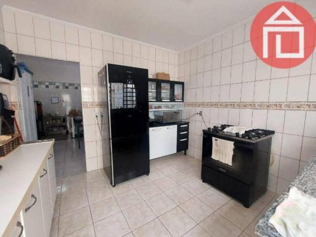 Casa com 3 dormitórios à venda, 180 m² por R$ 750.000,00 Jardim Primavera Bragança Paulista/SP