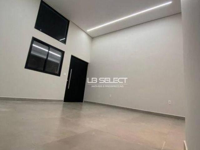 Casa com 3 dormitórios à venda, 180 m² por R$ 920.000,00 Custódio Pereira Uberlândia/MG