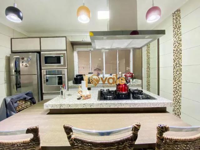 Casa com 3 dormitórios à venda, 183 m² Jardim das Indústrias São José dos Campos/SP