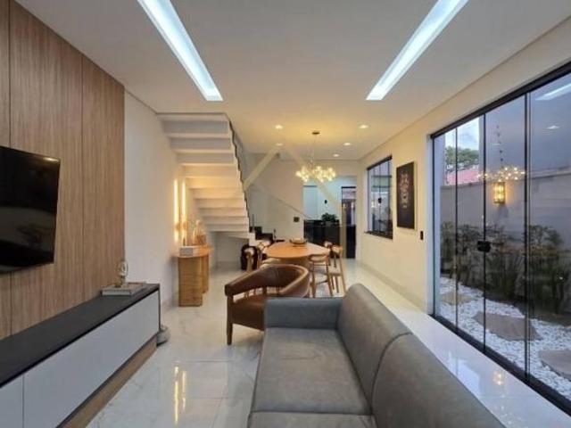 Casa com 3 dormitórios à venda, 196 m² por R$ 1.060.000 Parque Novo Mundo Americana/SP