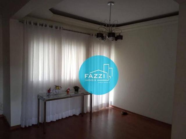 Casa com 3 dormitórios à venda, 192 m² por R$ 630.000,00 Parque Primavera Poços de Caldas/MG