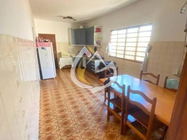 Casa com 3 dormitórios à venda, 193 m² por R$ 679.000,00 Jardim dos Calegaris Paulínia/SP