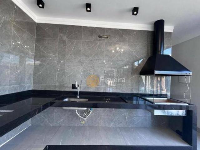 Casa com 3 dormitórios à venda, 205 m² por R$ 890.000,00 Parque do Joquei Barretos/SP