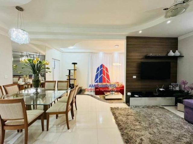 Casa com 3 dormitórios à venda, 200 m² por R$ 1.760.000,00 Loteamento Residencial Jardim dos Ipês