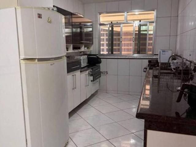 Casa com 3 dormitórios à venda, 217 m² por R$ 620.000 Carlos Chagas Juiz de Fora/MG