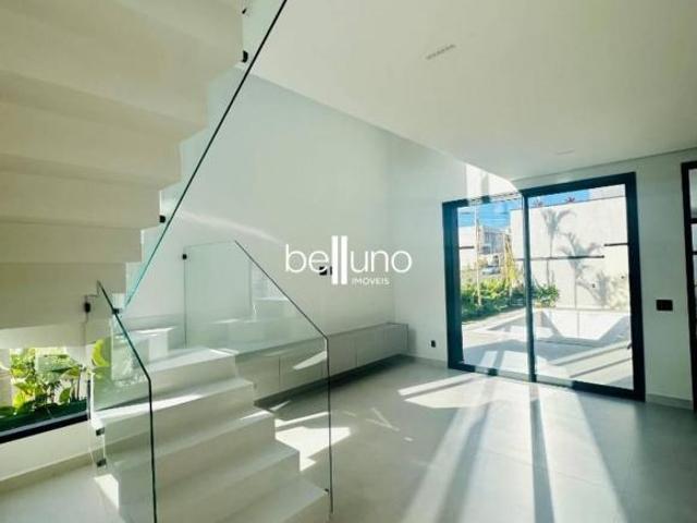 Casa com 3 dormitórios à venda, 223 m² por R$ 2.799.000,00 Cézar de Souza Mogi das Cruzes/SP