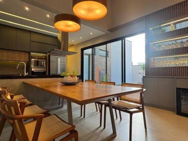 Casa com 3 dormitórios à venda, 240 m² por R$ 2.300.000,00 Jardim Green Park Residence Hortolând