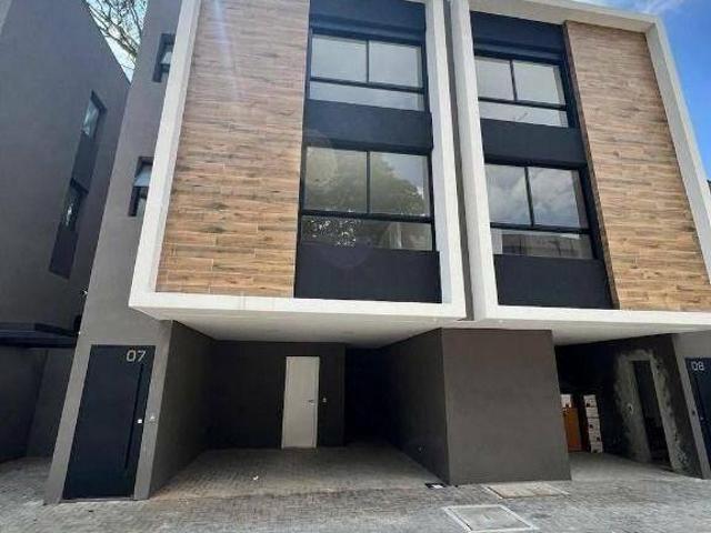 Casa com 3 dormitórios à venda, 250 m² por R$ 3.550.000,00 Jardim Guedala São Paulo/SP