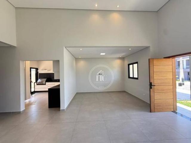 Casa com 3 dormitórios à venda, 250 m² por R$ 1.800.000,00 Condomínio Reserva Saint Paul Itu/SP