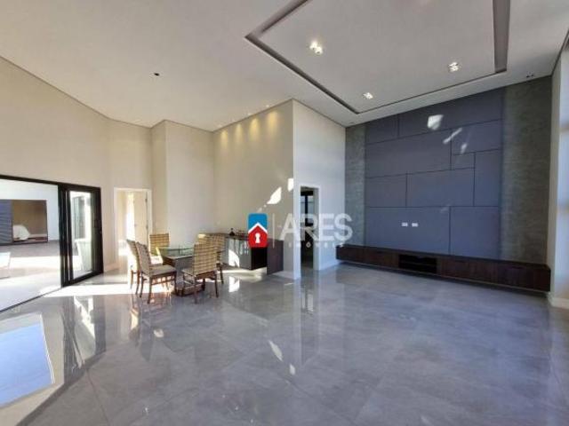 Casa com 3 dormitórios à venda, 250 m² por R$ 2.500.000 Loteamento Residencial Jardim Villagio II