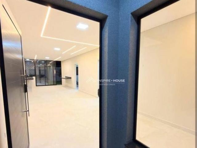 Casa com 3 dormitórios à venda, 250 m² por R$ 870.000,00 Villa Branca Jacareí/SP