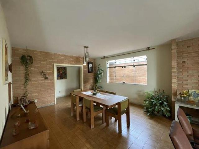Casa com 3 dormitórios à venda, 276 m² por R$ 3.180.000 Chácara Urbana Jundiaí/SP