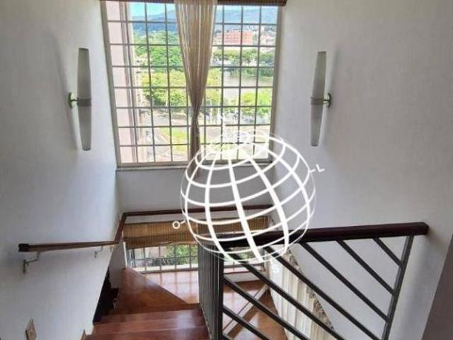 Casa com 3 dormitórios à venda, 270 m² por R$ 1.400.000,00 Vila Junqueira Atibaia/SP