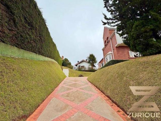 Casa com 3 dormitórios à venda, 270 m² por R$ 2.900.000,00 Jardim Manancial Campos do Jordão/SP