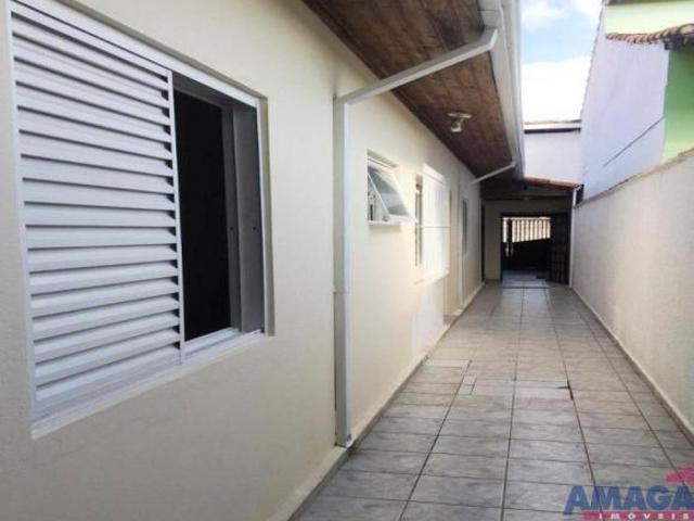 Casa com 3 dormitórios à venda