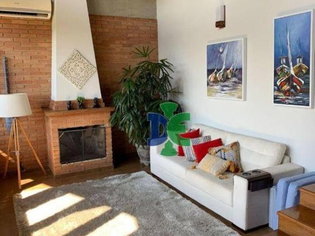 Casa com 3 dormitórios à venda, 300 m² por R$ 2.000.000,00 Condomínio Lagoinha Jacareí/SP