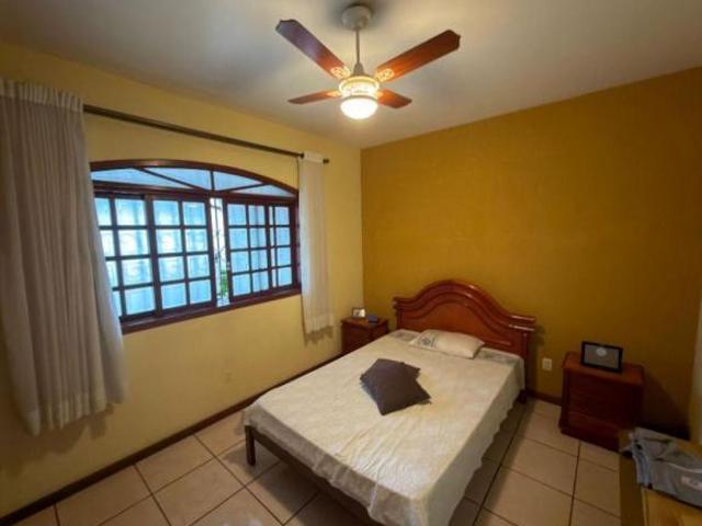 Casa com 3 dormitórios à venda, 300 m² por R$ 700.000,00 Itacolomi Sabará/MG