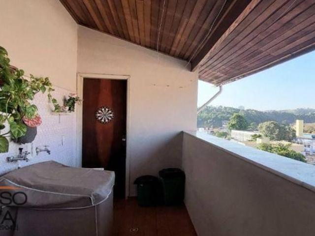 Casa com 3 dormitórios à venda, 354 m² por R$ 850.000,00 Jardim Pacaembu Jundiaí/SP