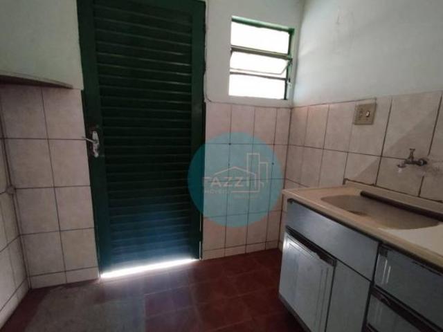 Casa com 3 dormitórios à venda, 61 m² por R$ 300.000,00 Conjunto Habitacional Pedro Afonso Junquei