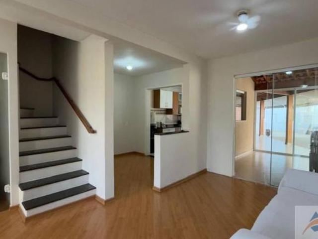 Casa com 3 dormitórios à venda, 90 m² por R$ 800.000,00 Parque Villa Flores Villa Flora Sumar