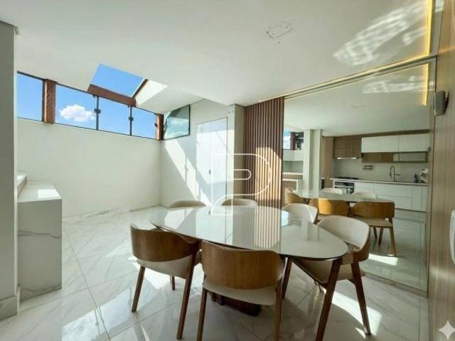 Casa com 3 dormitórios à venda, 91 m² por R$ 750.000,00 Granja Viana Cotia/SP