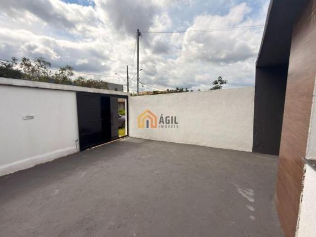 Casa com 3 dormitórios à venda, 92 m² por R$ 449.990 Vila Verde Betim/MG