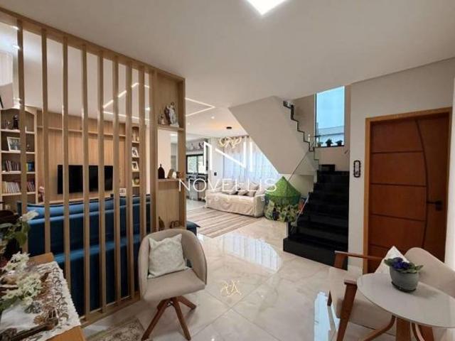 Casa com 3 dormitórios à venda Jardim Jacinto Jacareí/SP