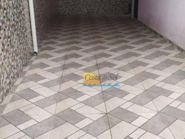 Casa com 3 dormitórios à venda por R$ 1.000.000 Boqueirão Praia Grande/SP