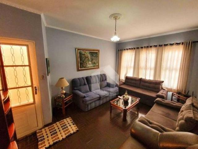 Casa com 3 dormitórios à venda por R$ 770.000,00 Jardim Centenário Poços de Caldas/MG